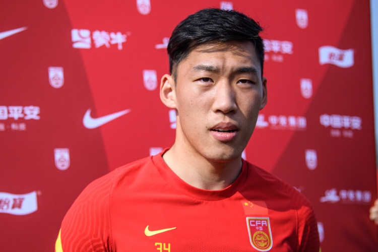  北青體育：朱辰杰是否以“面具人”形象出戰(zhàn)18強賽，仍需多方溝通