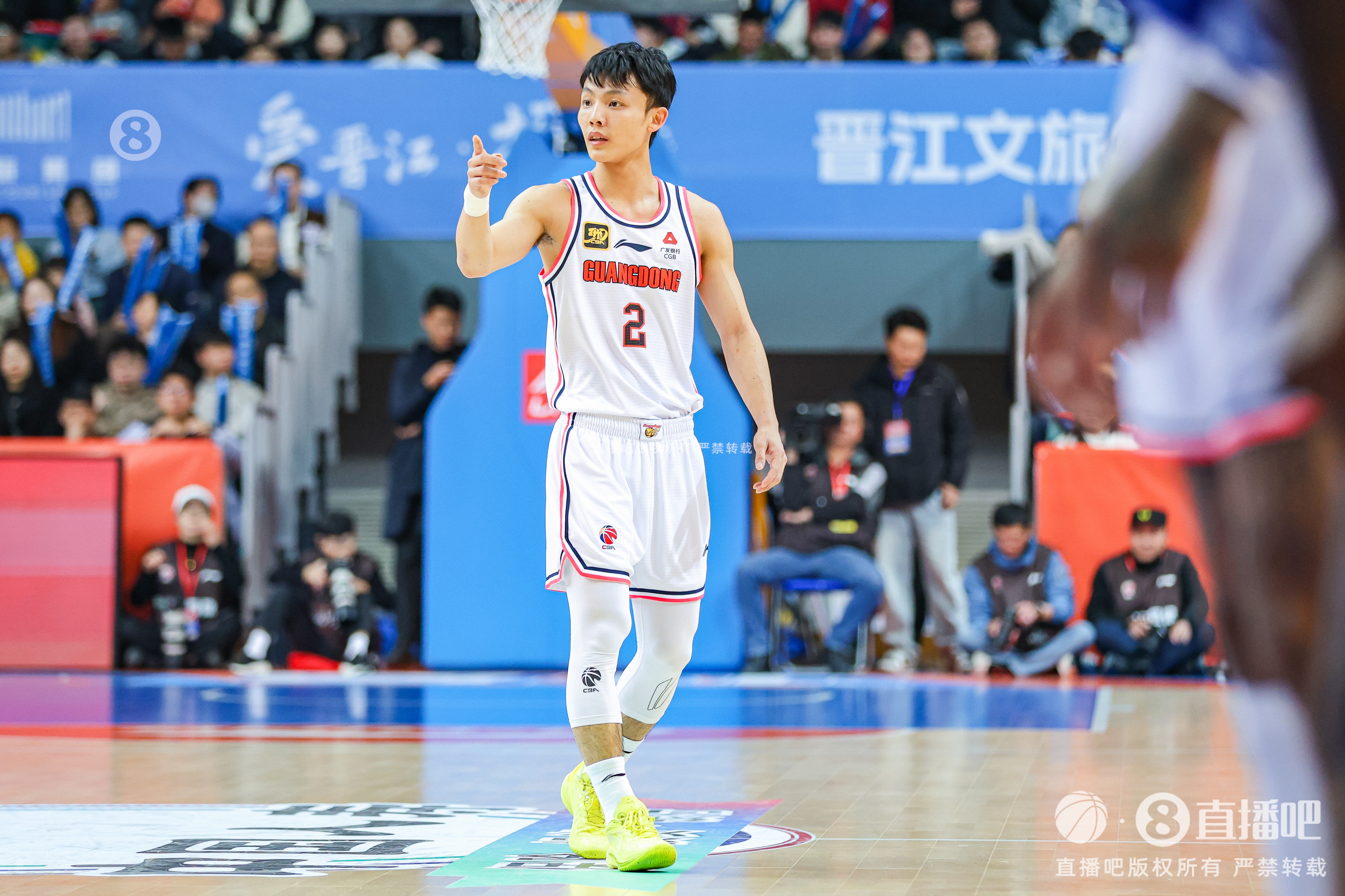  徐杰：身高不是打籃球的唯一標準 努力、勤奮、自律也是天賦