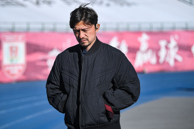  兩隊(duì)均三連敗開局！足球報(bào)談亞泰vs三鎮(zhèn)：亞泰力爭(zhēng)打好第一個(gè)主場(chǎng)
